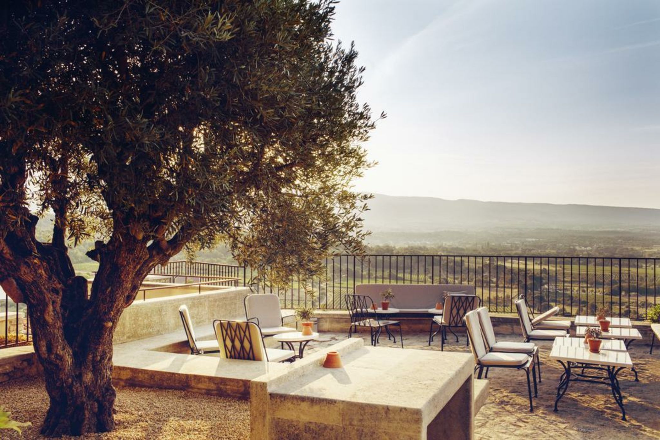 Hotel Crillon le Brave