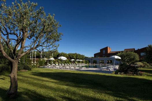Villa Neri Resort & Spa