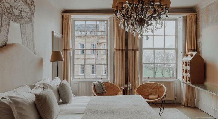 No 15 by GuestHouse, Bath