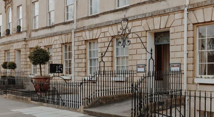 No 15 by GuestHouse, Bath