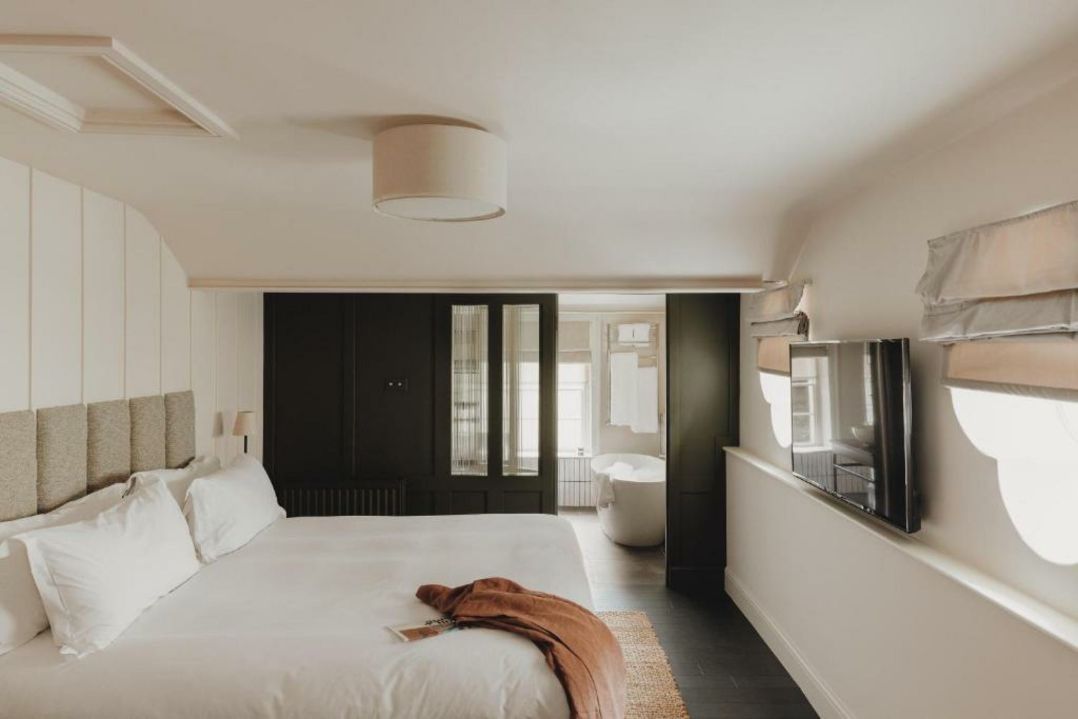 No 15 by GuestHouse, Bath