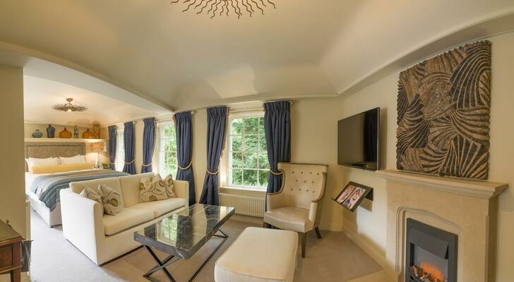 No 15 by GuestHouse, Bath