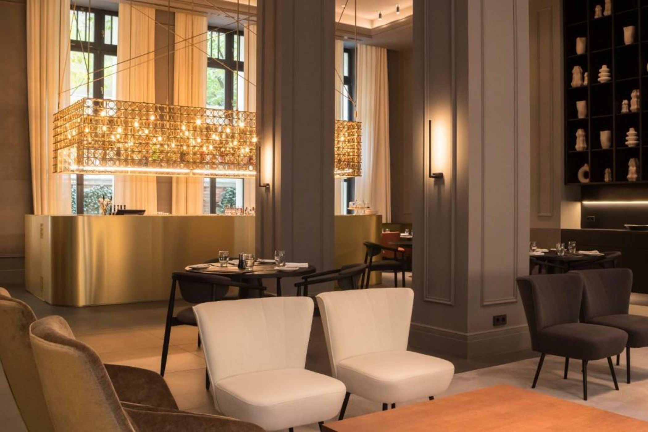 Kozmo Hotel Suites & Spa - The Leading Hotels of the World