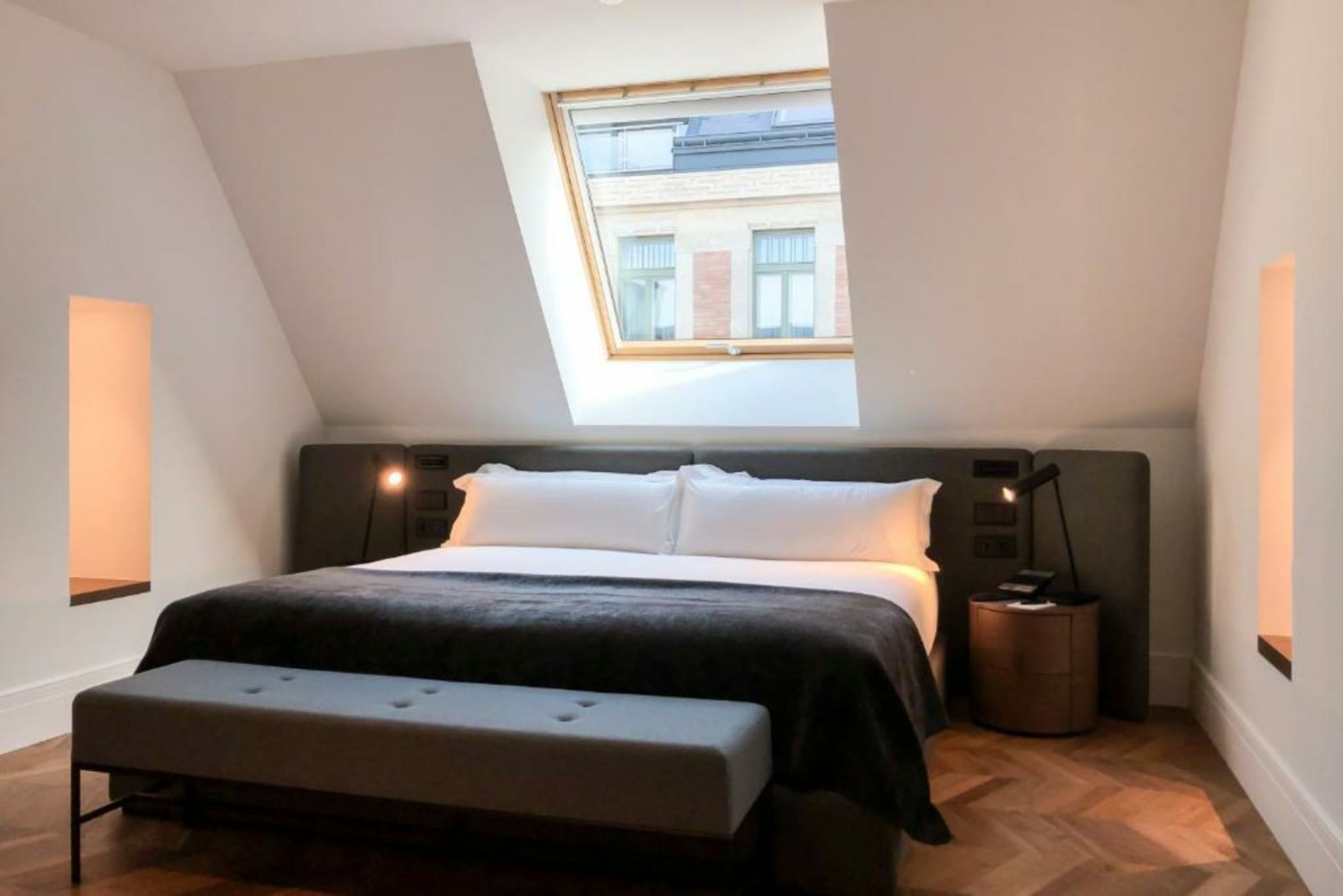 Kozmo Hotel Suites & Spa - The Leading Hotels of the World