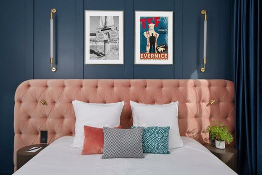 PLEY Hotel