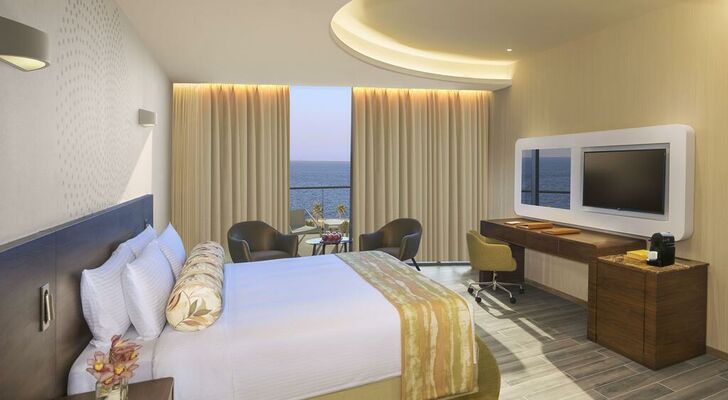 The Retreat Palm Dubai MGallery by Sofitel