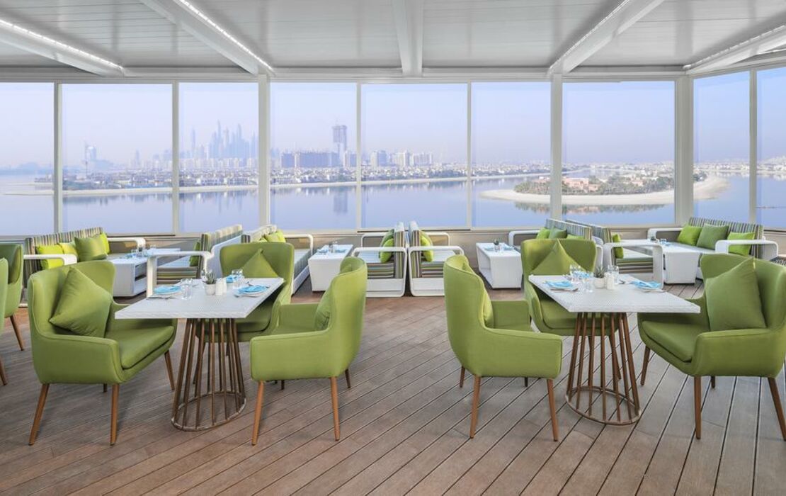 The Retreat Palm Dubai MGallery by Sofitel