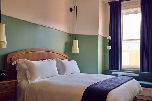 The Drayton Hotel