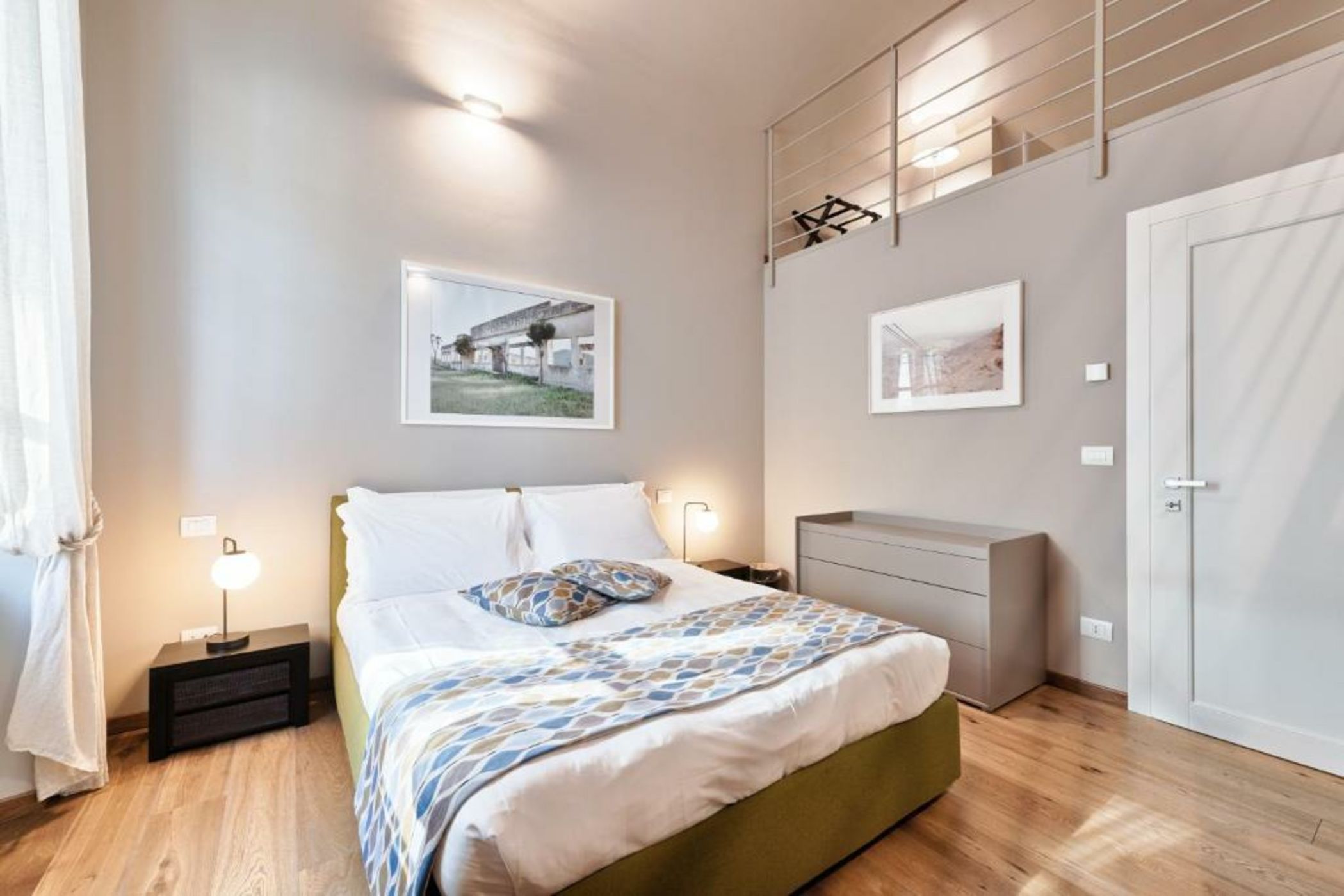 Palazzo Del Carretto-Art Apartments and Guesthouse