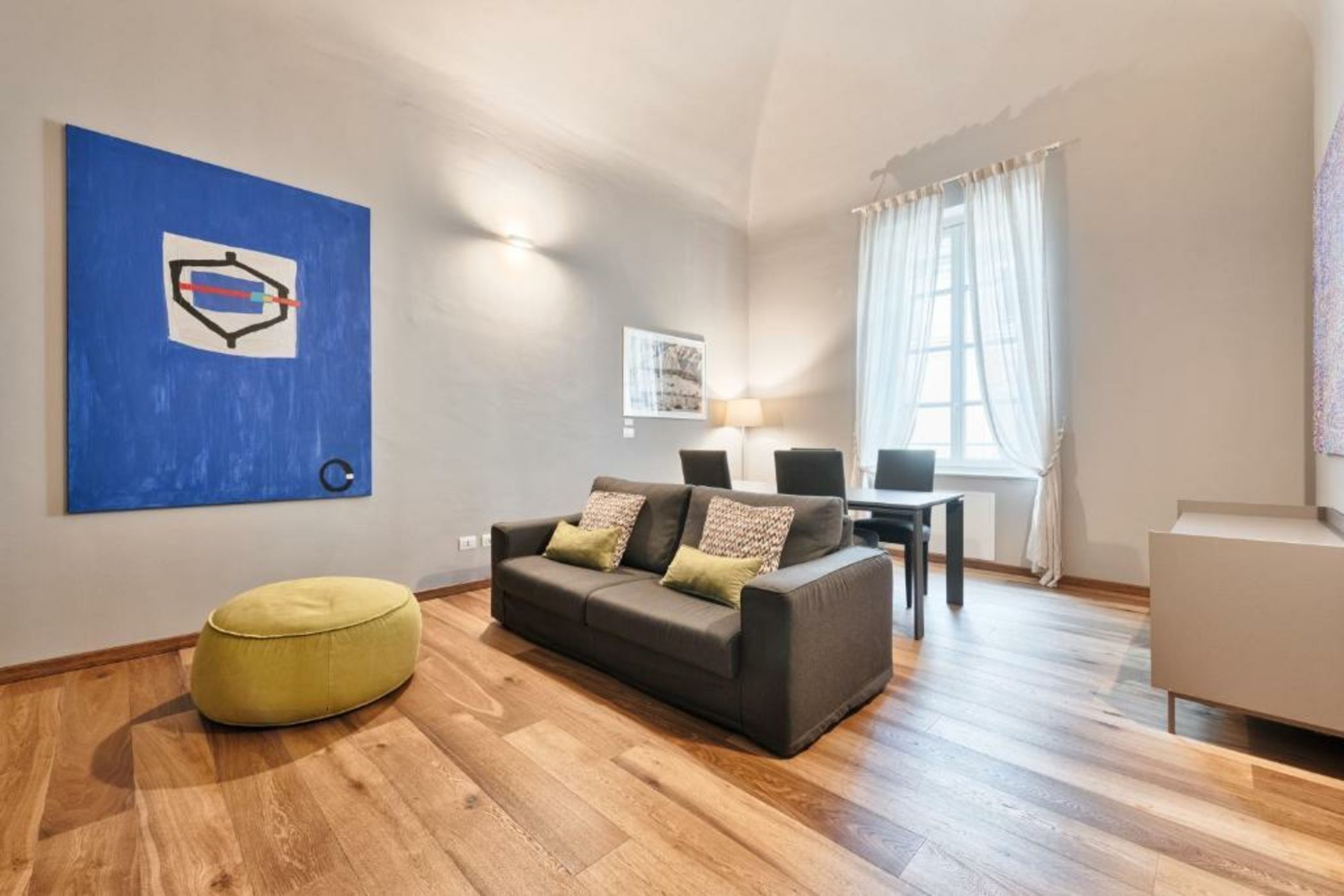 Palazzo Del Carretto-Art Apartments and Guesthouse