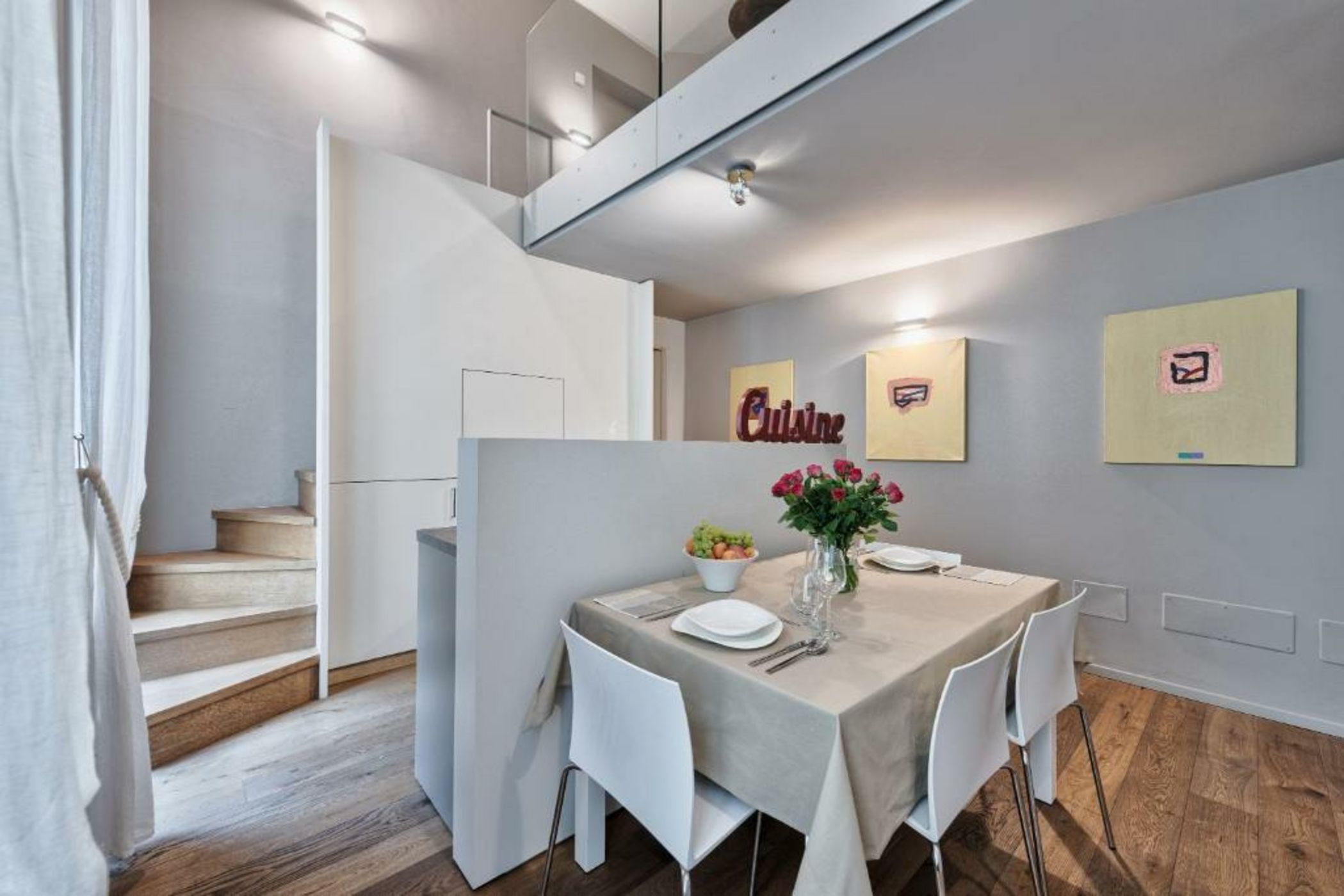 Palazzo Del Carretto-Art Apartments and Guesthouse