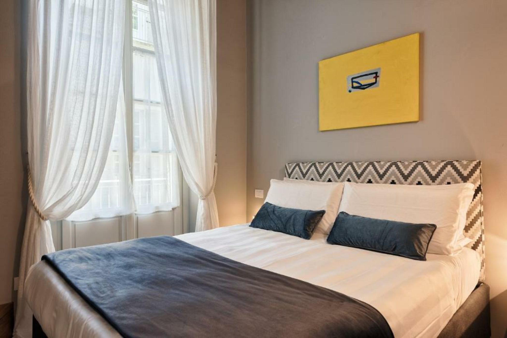 Palazzo Del Carretto-Art Apartments and Guesthouse