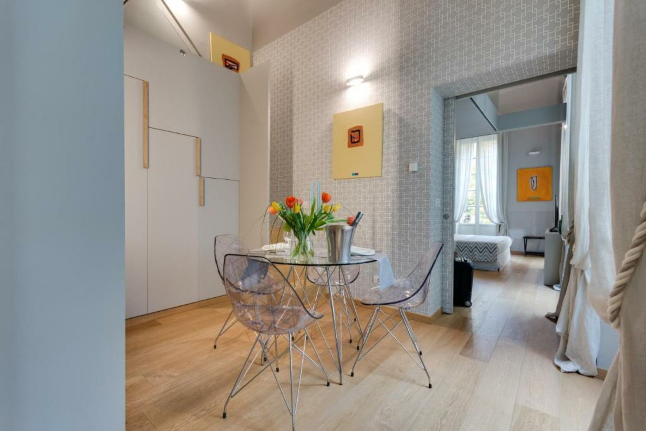 Palazzo Del Carretto-Art Apartments and Guesthouse