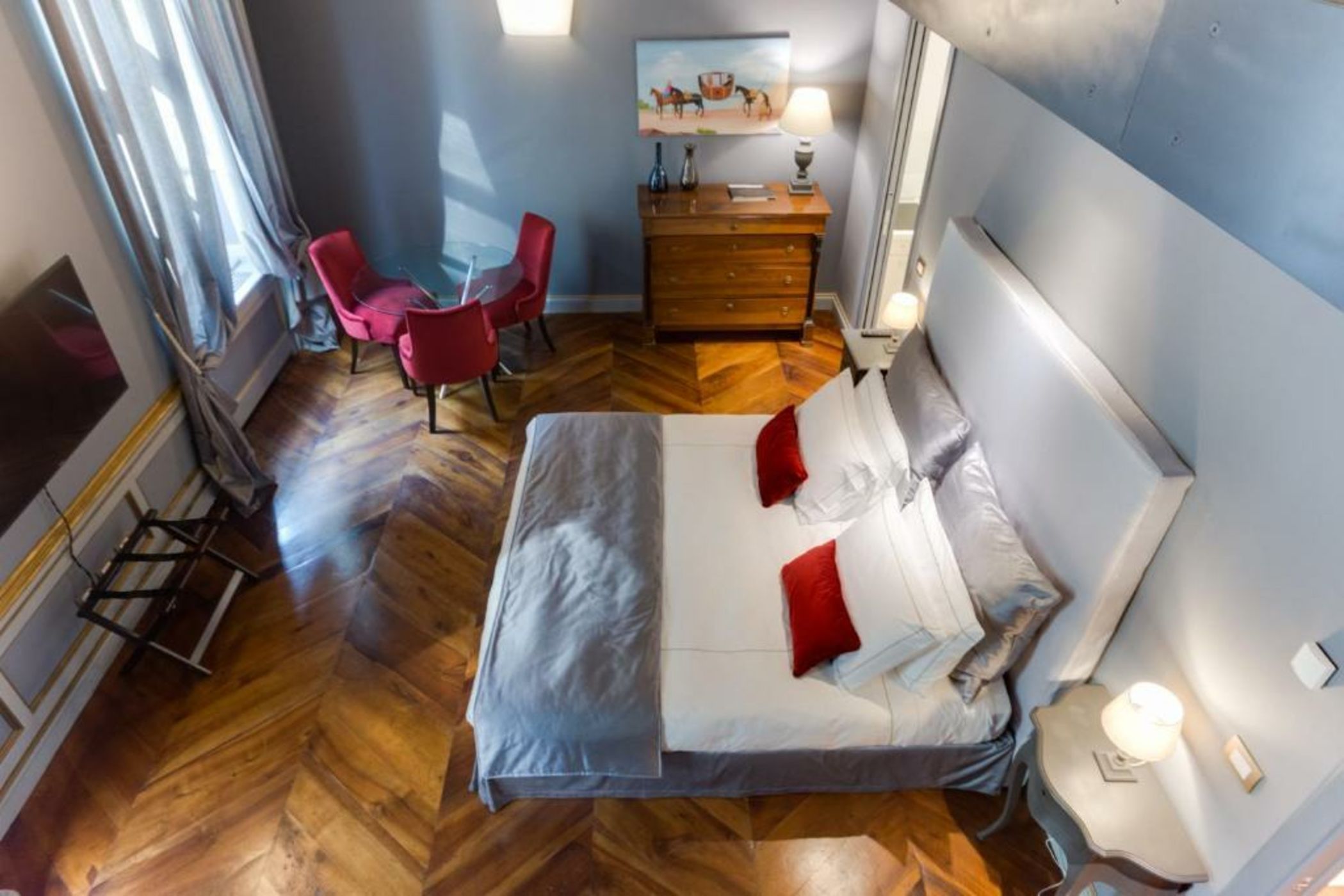 Palazzo Del Carretto-Art Apartments and Guesthouse