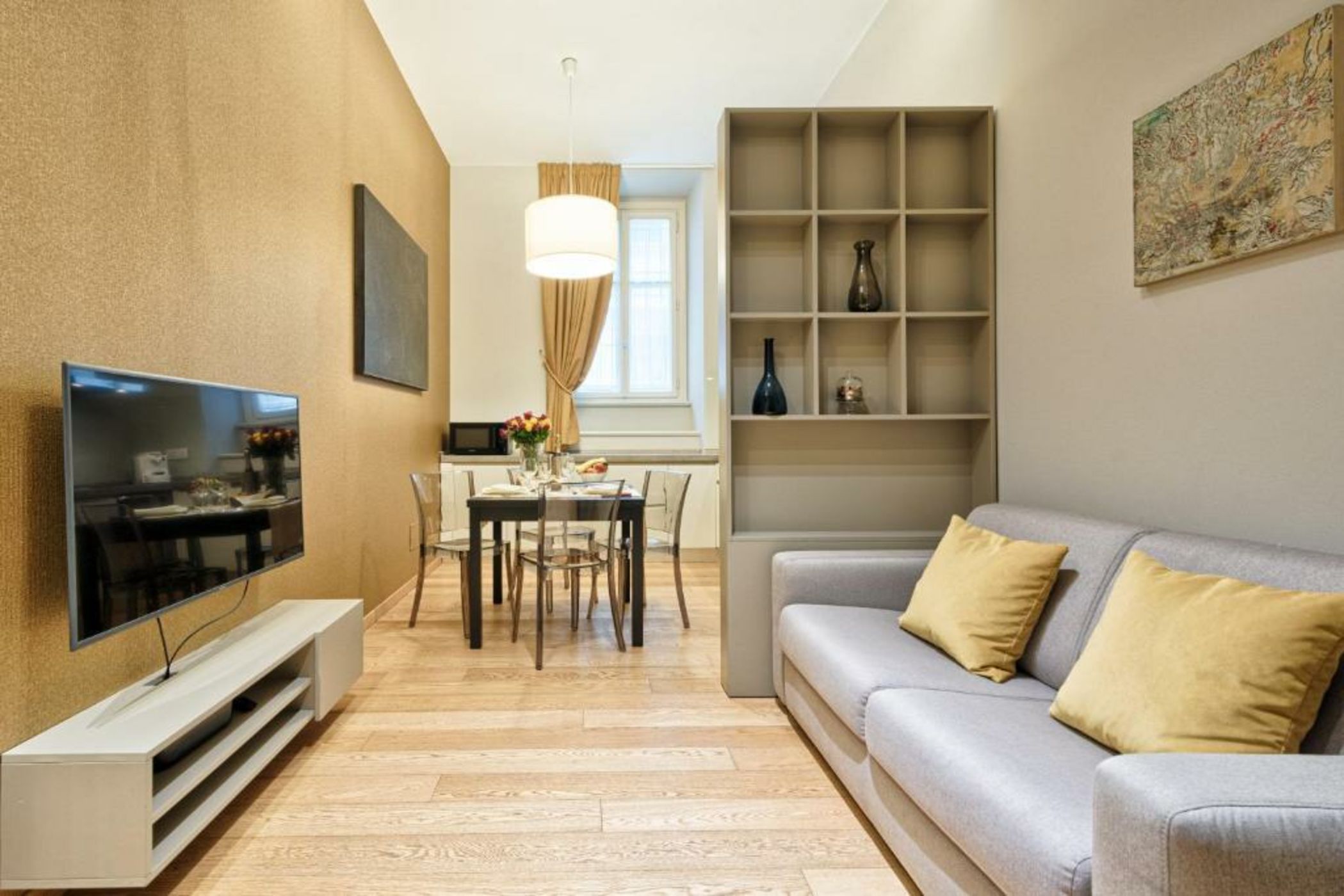 Palazzo Del Carretto-Art Apartments and Guesthouse