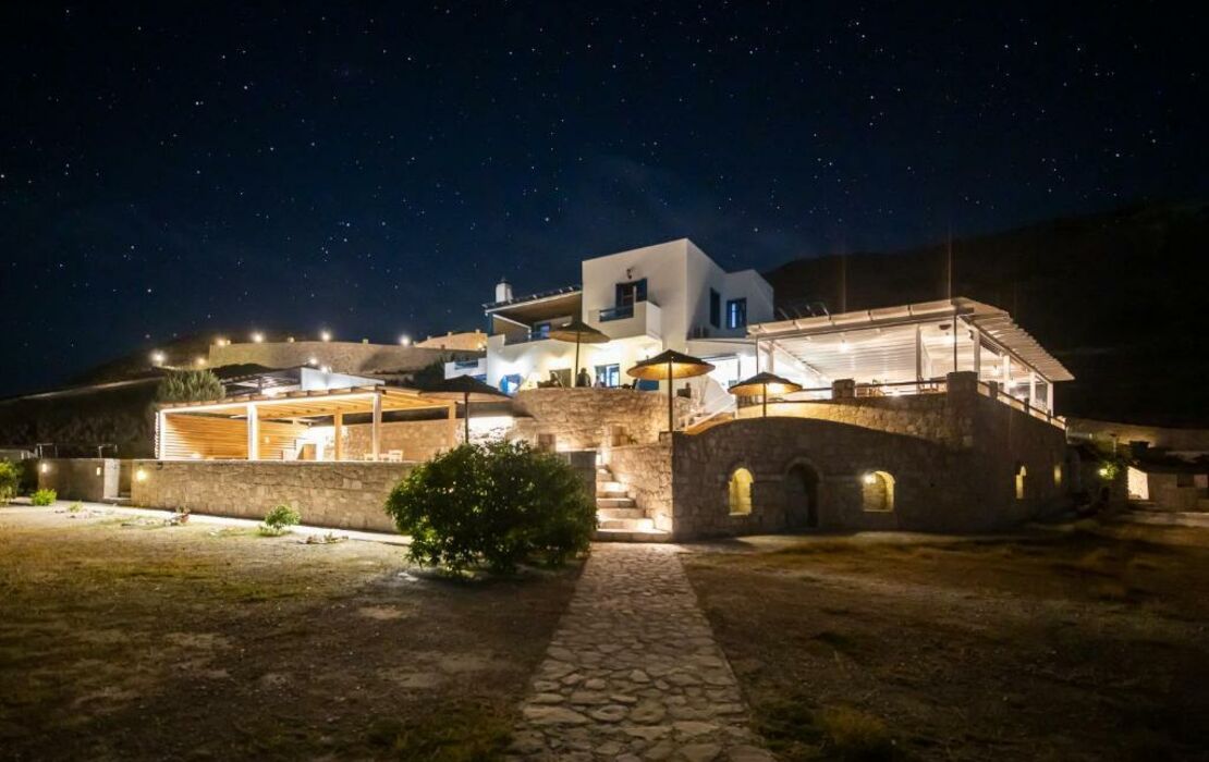 Psaravolada Hotel Milos