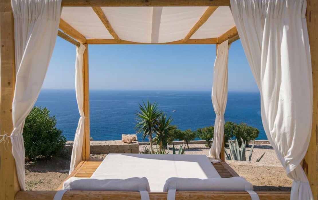 Psaravolada Hotel Milos