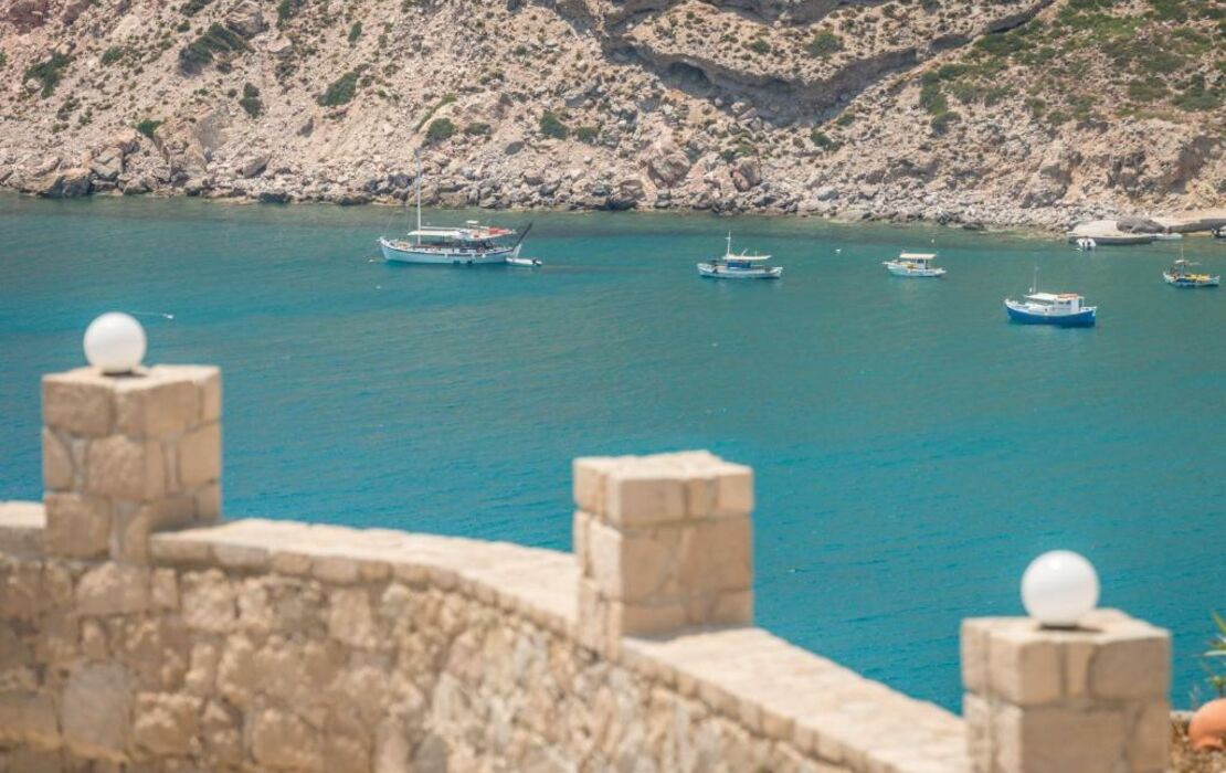 Psaravolada Hotel Milos