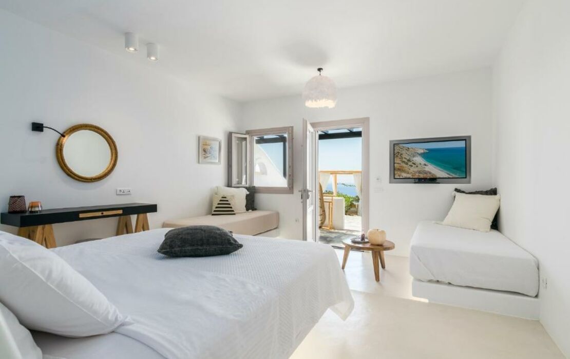 Psaravolada Hotel Milos