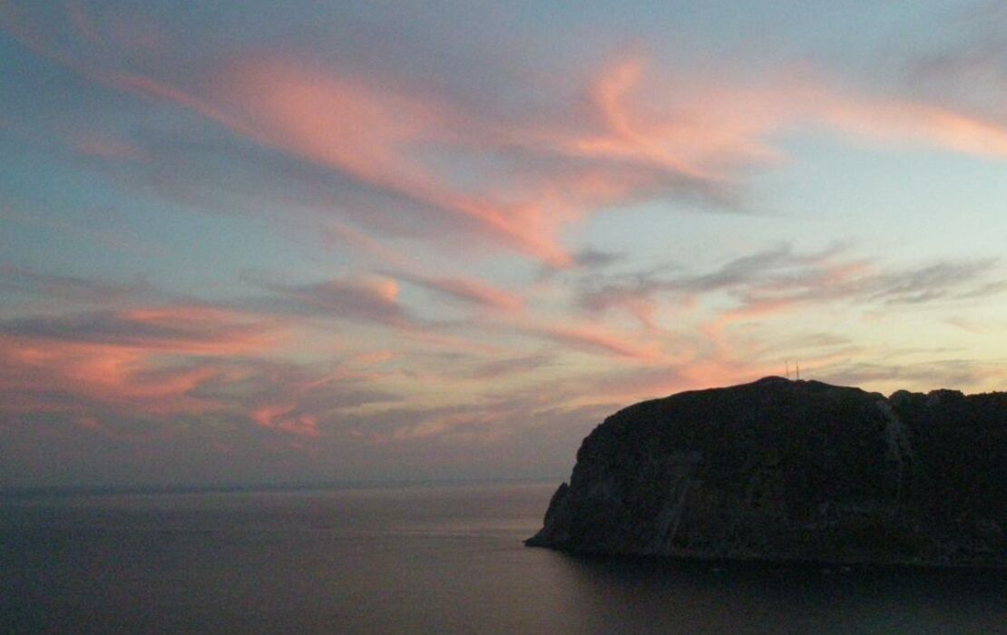Psaravolada Hotel Milos