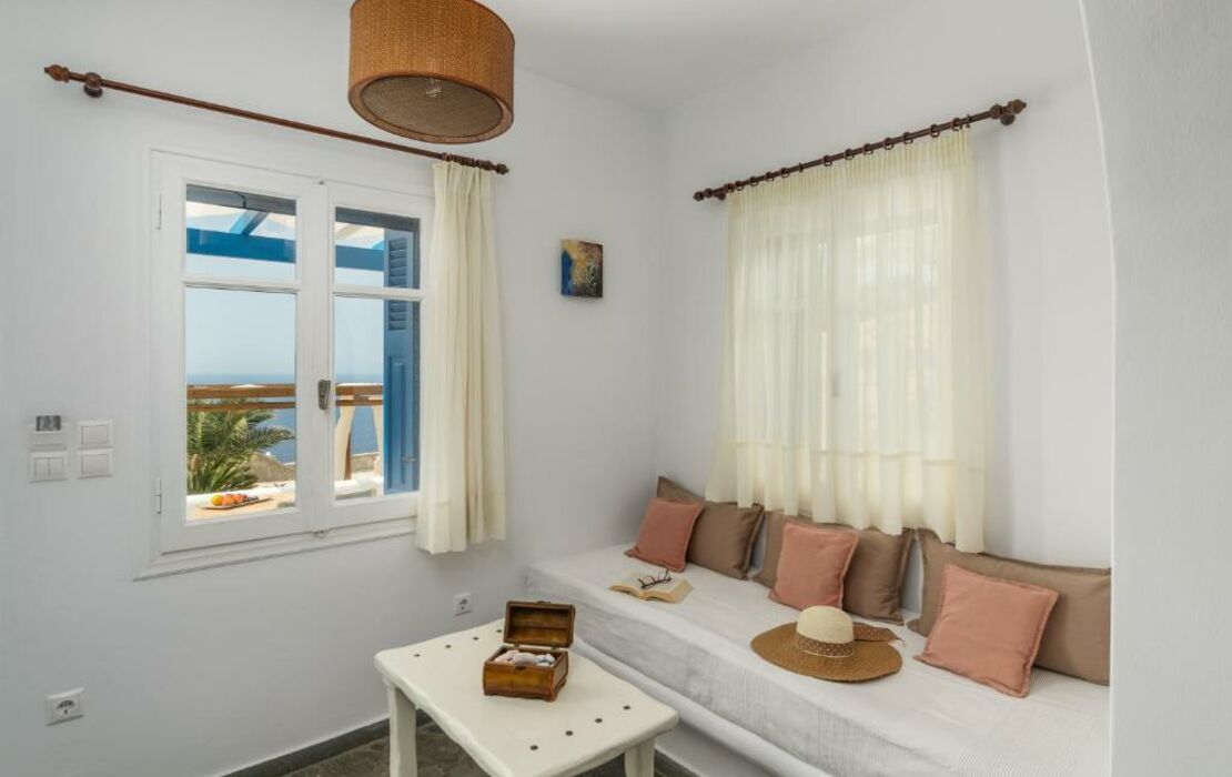 Psaravolada Hotel Milos