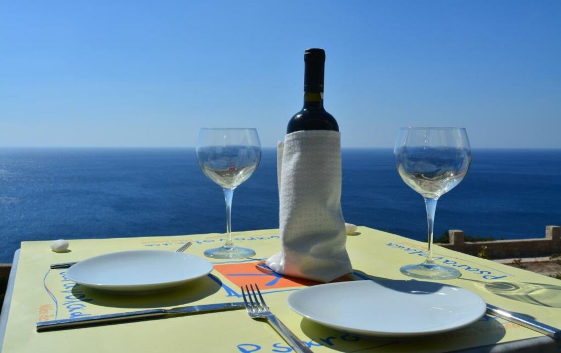 Psaravolada Hotel Milos