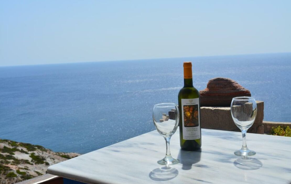 Psaravolada Hotel Milos