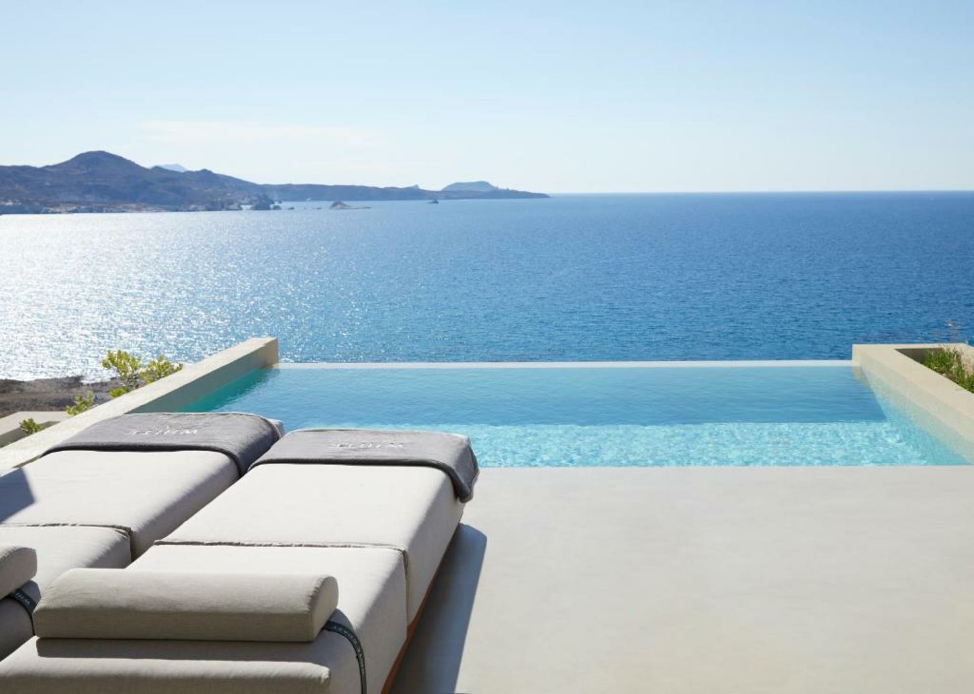 Domes White Coast Milos, Adults Only - Small Luxury Hotels of the World