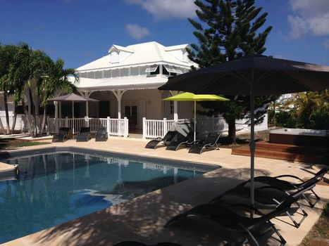 Hotel et villa chez Flo