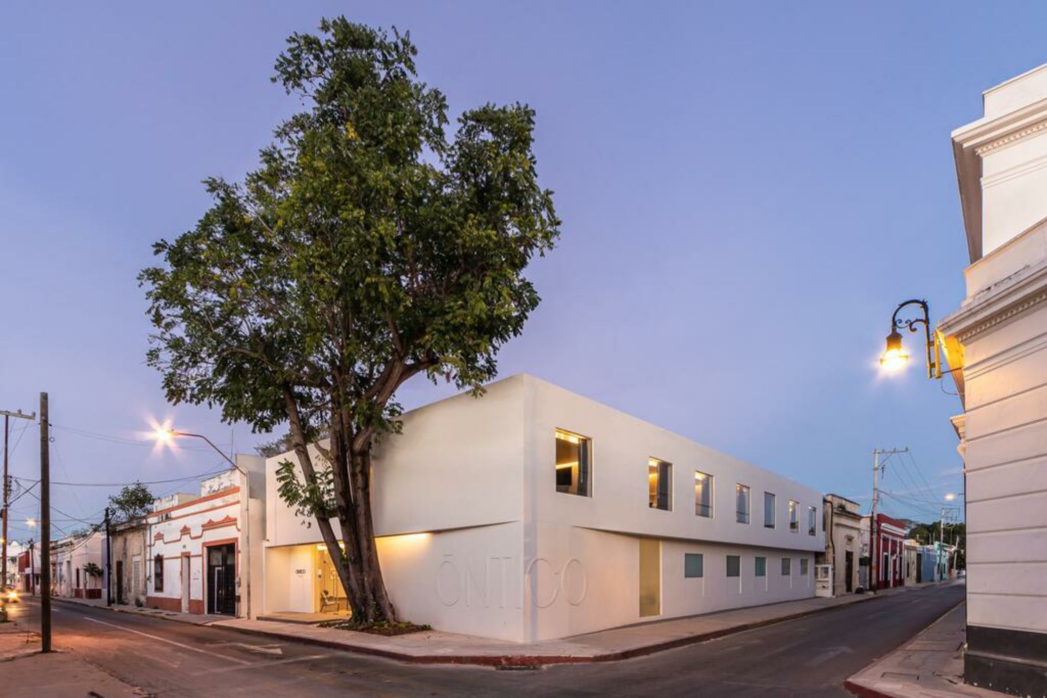 Ontico Urban Design Hotel