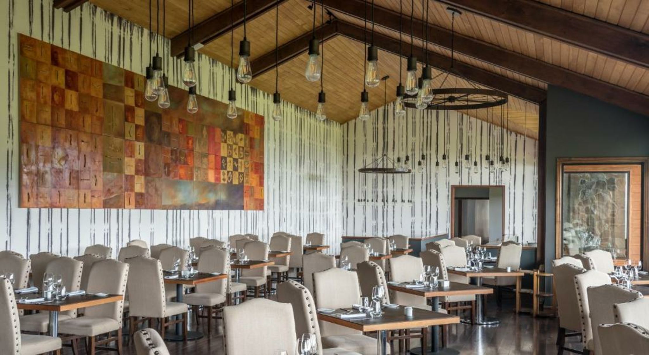 Río Serrano Hotel + Spa