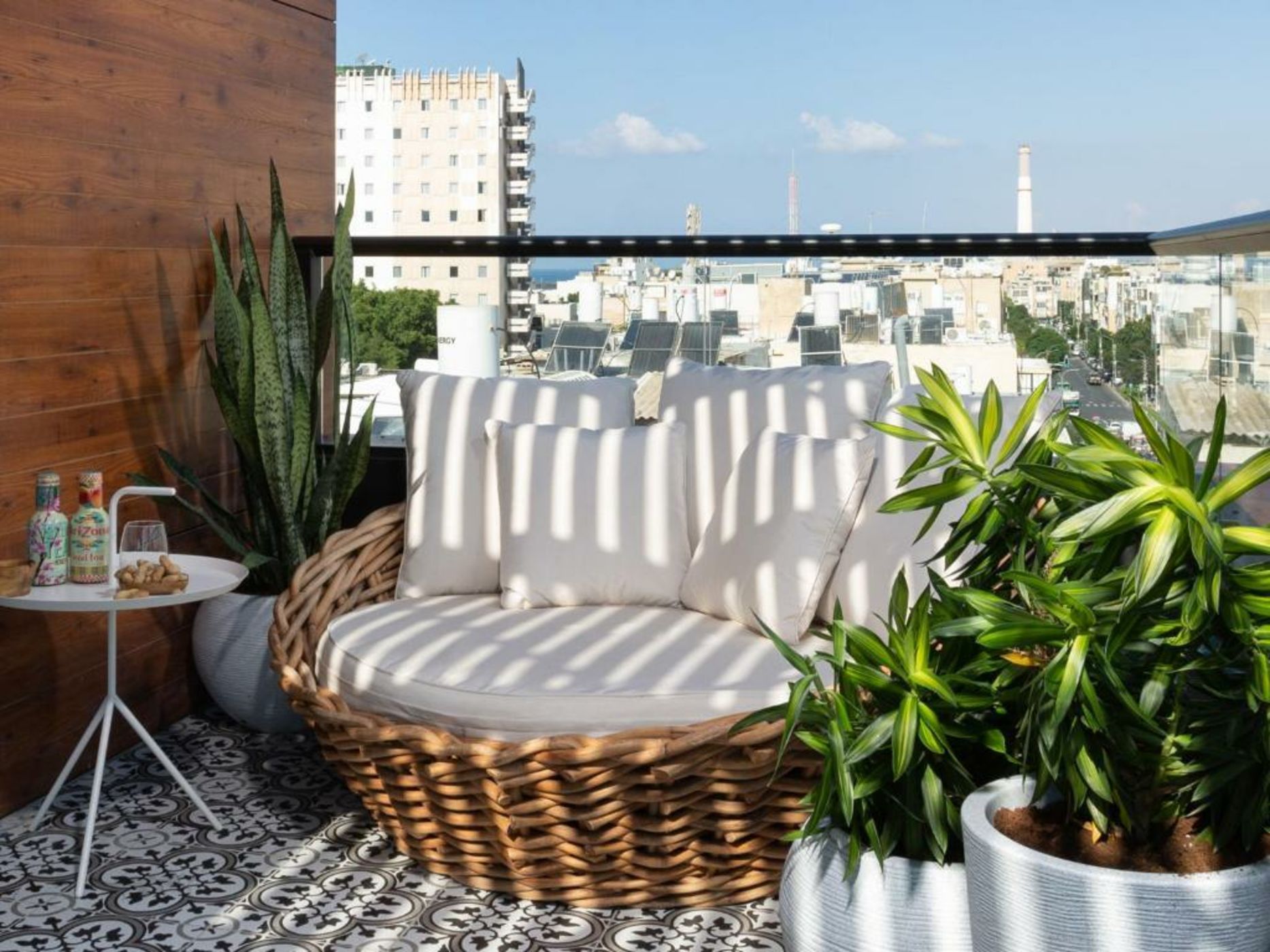 Mr. Ben Yehuda - By TLV2GO