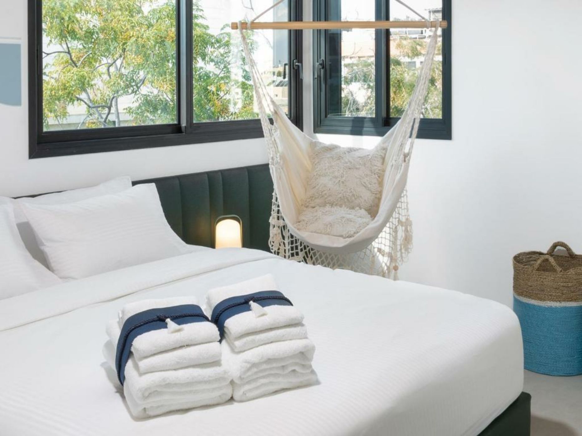 Mr. Ben Yehuda - By TLV2GO