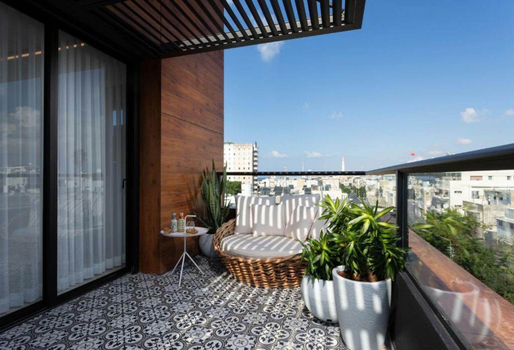 Mr. Ben Yehuda - By TLV2GO