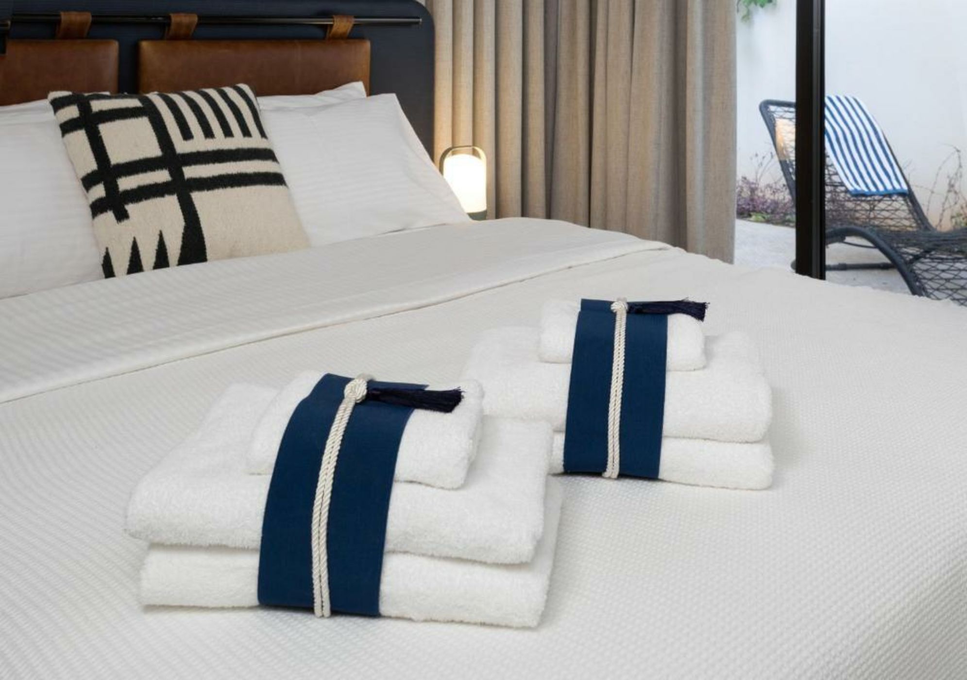 Mr. Ben Yehuda - By TLV2GO