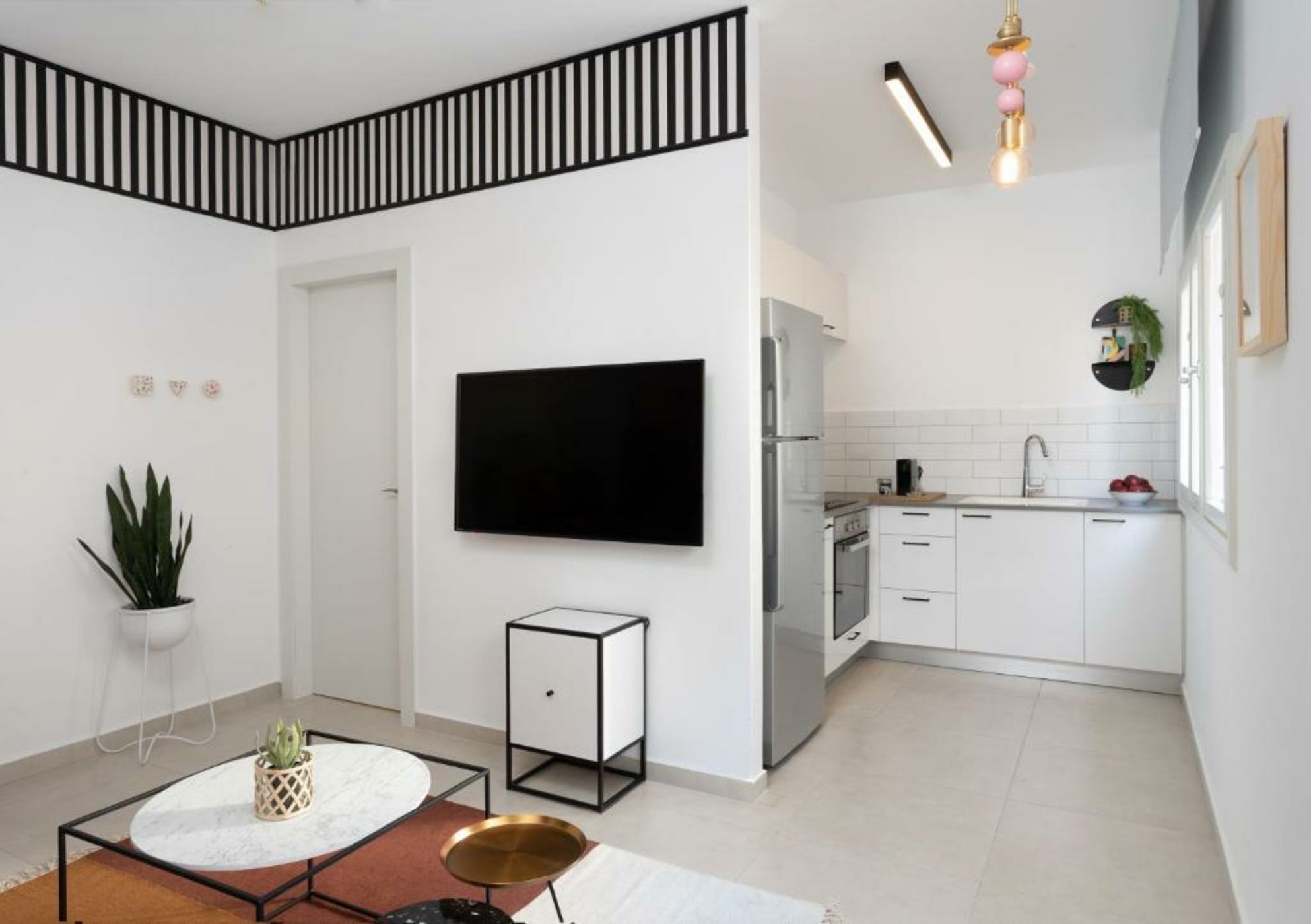 Mr. Ben Yehuda - By TLV2GO