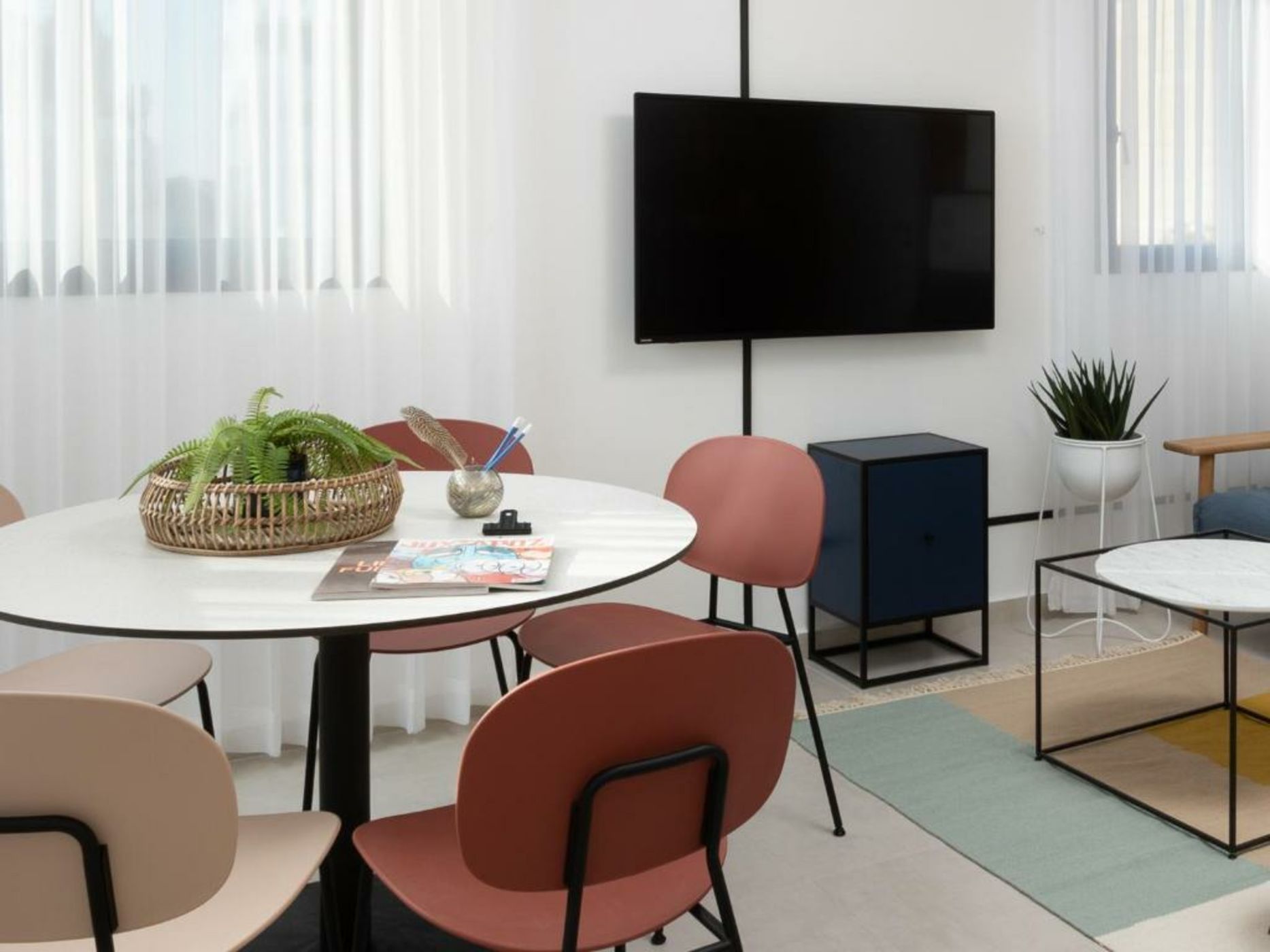 Mr. Ben Yehuda - By TLV2GO