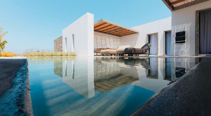 Cove Paros