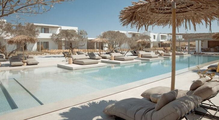 Cove Paros