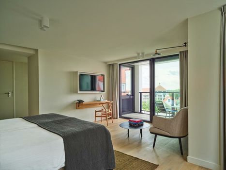 Hotel de Blanke Top