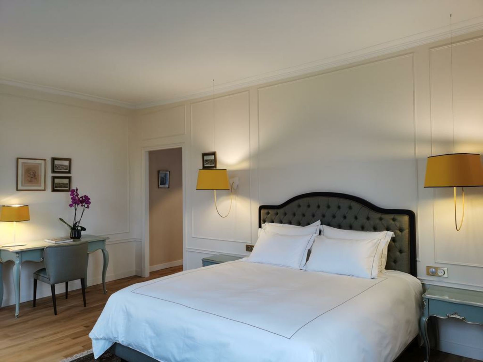 CHATEAU DE BRINVILLE