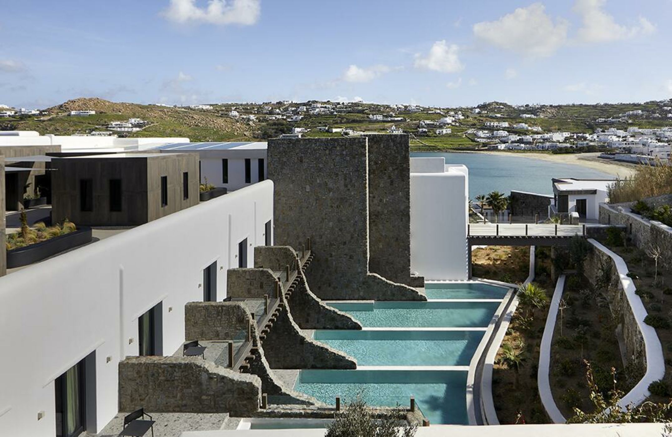 Aeonic Suites and Spa