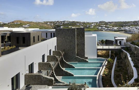 Aeonic Suites and Spa