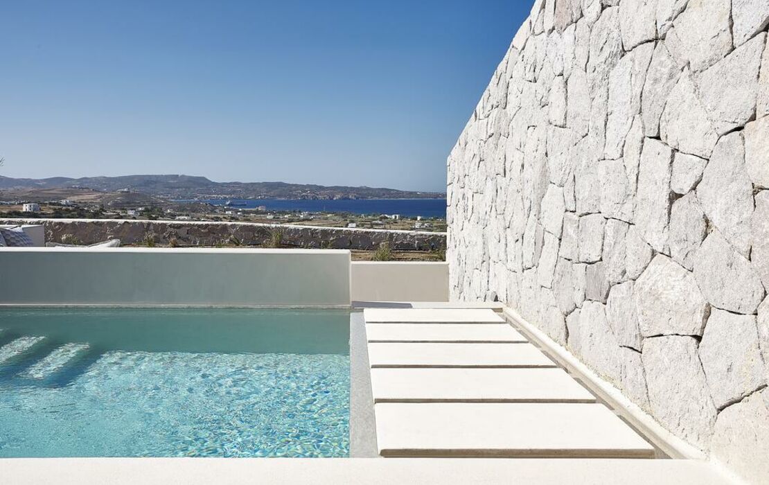 Cave Suites Milos