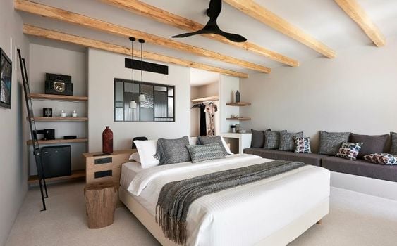 Cave Suites Milos
