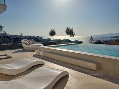 Arcs Boutique Villa Hotel