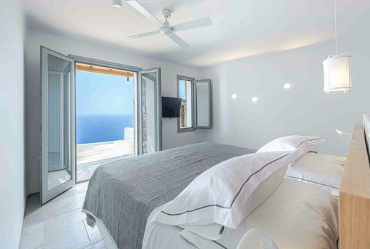 Alissachni Mykonos