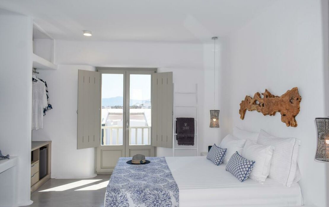 Angels Pillow Luxury Boutique Residence Adults Only, a Design