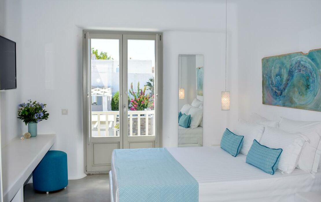 Angels Pillow Luxury Boutique Residence Adults Only, a Design