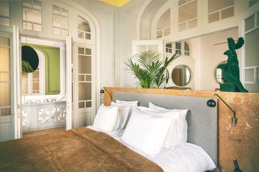Aristide Hotel